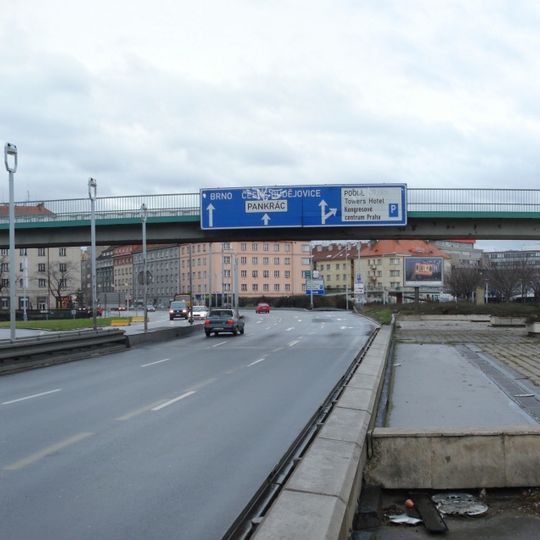 Footbridge Prague Congress Centre - Corinthia Towers