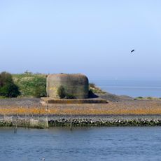 Kazemat XVI (mitrailleurkazemat met opstelling voor schijnwerpers en luisterapparatuur)