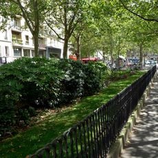 Place Mireille Havet