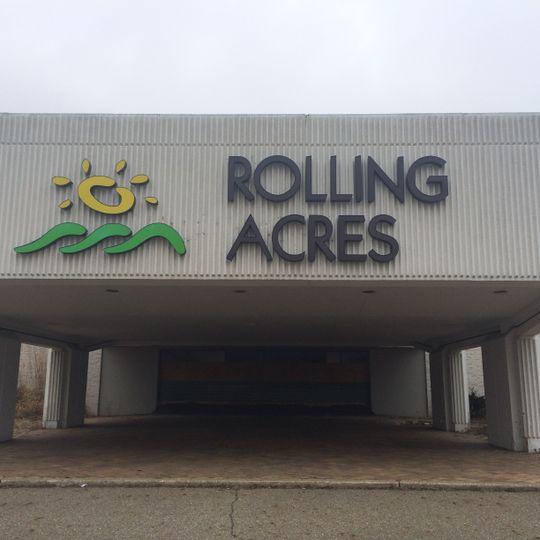 Rolling Acres Mall