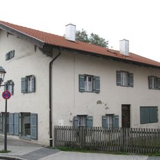 Bahnhofstraße 3