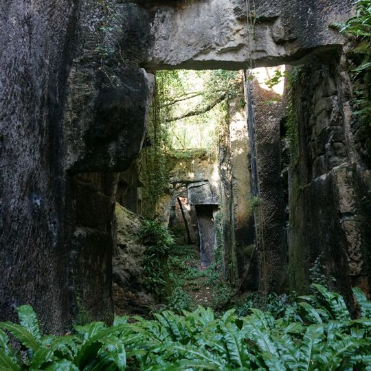 Parking du Pôle-Nature de La Pierre de Crazannes