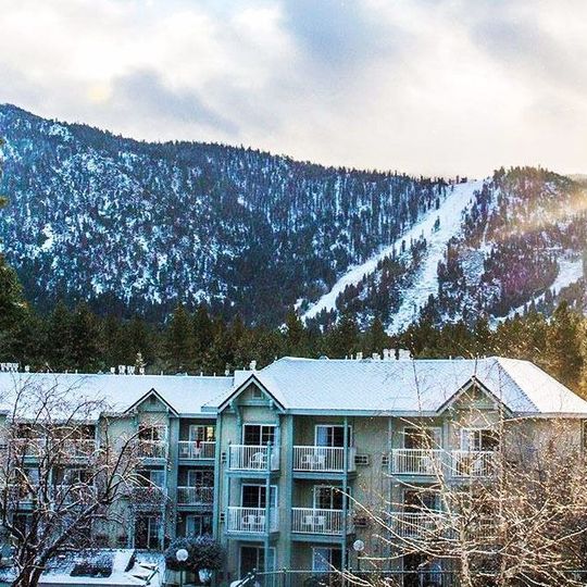 Beach Retreat & Lodge at Tahoe