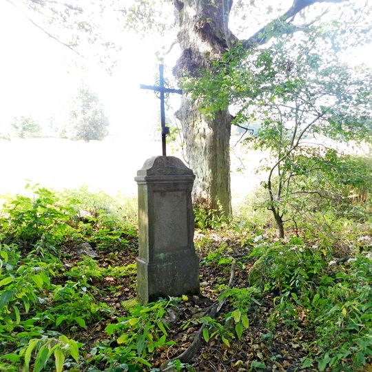 Kříž u odbočky k zaniklému Folterovu mlýnu severně od Háje