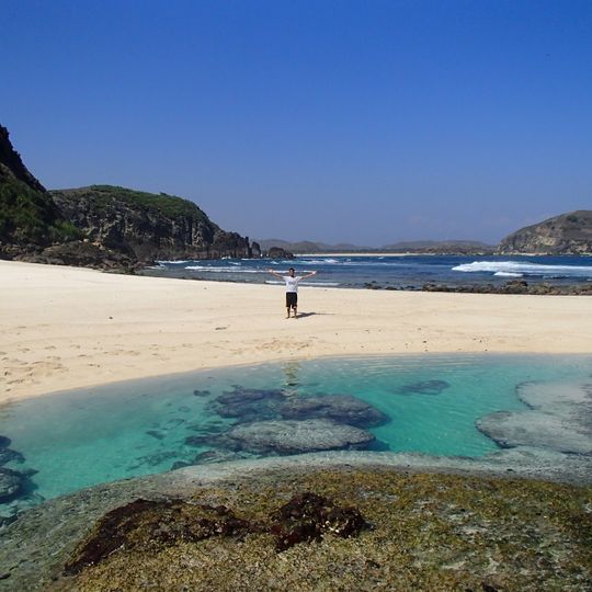 Pantai Tanjung Bongo