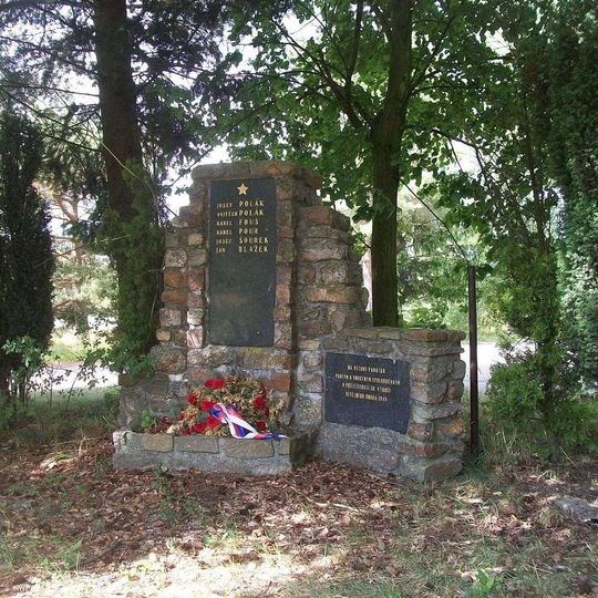 Pomník padlým v Zalánech