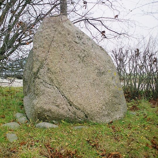 Imbarės akmuo su dubenėliais