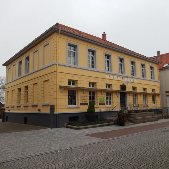 Wohn- und Geschäftshaus Lange Straße 12