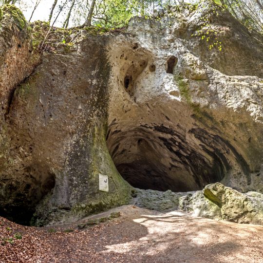 Großes Hasenloch ESE von Pottenstein