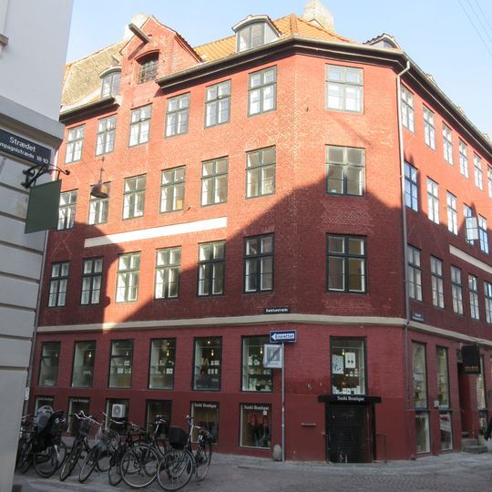 Kompagnistræde 8