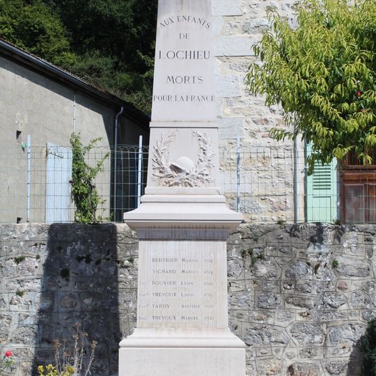 War memorial of Lochieu