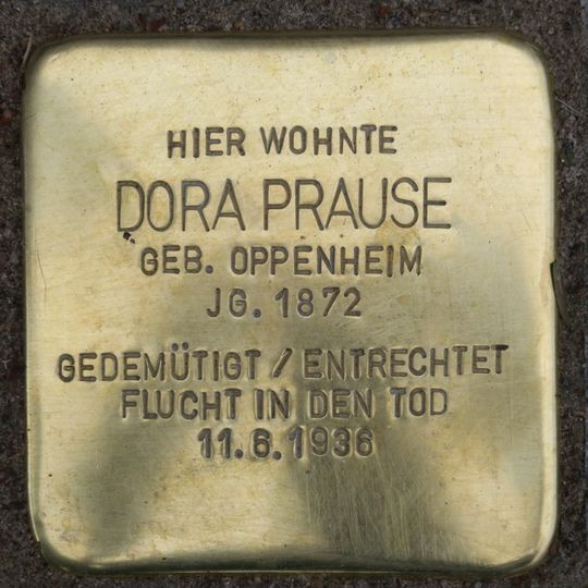 Stolperstein en memoria de Dora Prause