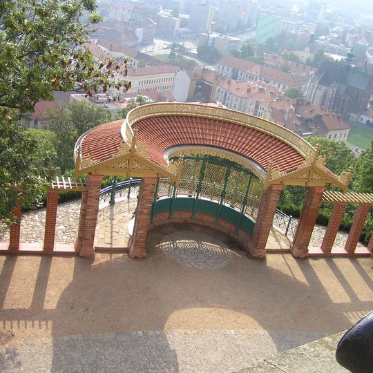 Vyhlídková kolonáda na Špilberku