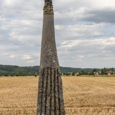 Plastika Květ z mojí zahrady na Cestě mramoru v Dobřichovicích
