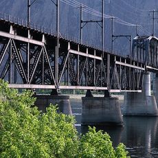 Beverly Railroad Bridge