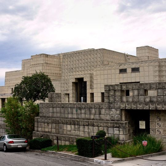 Ennis House