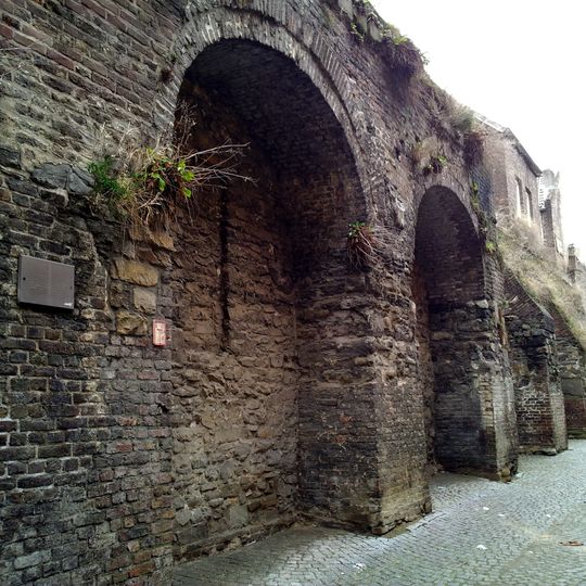 City wall Preekherengang