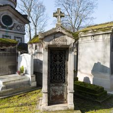 Grave of Magnier