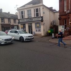 Moffat, 1 Well Street