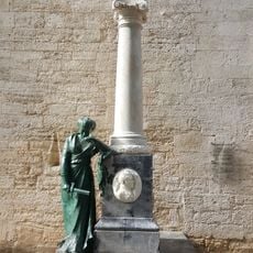 Monument à Casimir Péret et aux morts du 4 décembre 1851