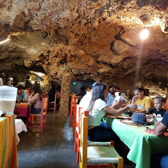 La Caverna