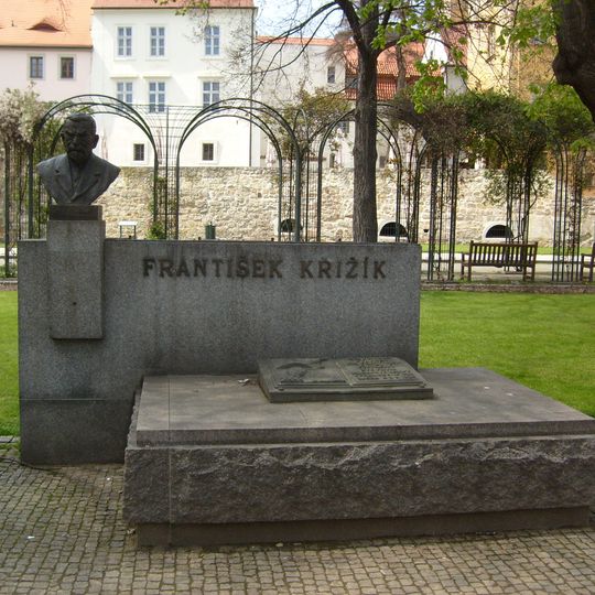 Pomník Františka Křižíka