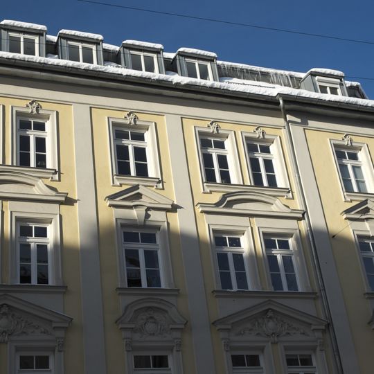 Breisacher Straße 10