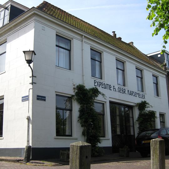 Nieuwe Haven 2, Naarden