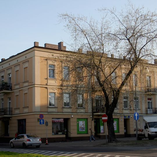 13 Daszyńskiego Square in Częstochowa