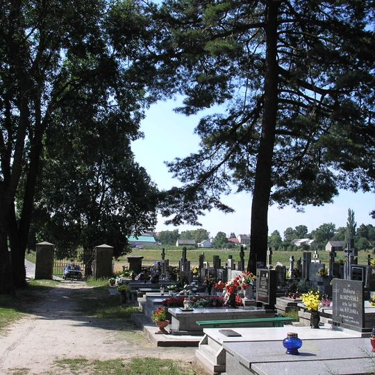 Cemetery in Ręczno