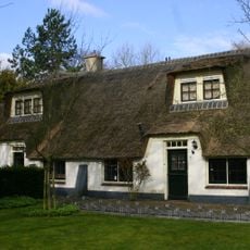 Essenlaan 3-5-7, Voorschoten