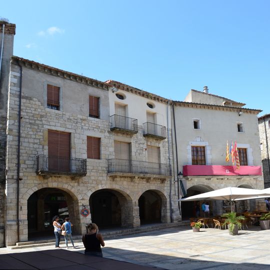 Besalú town hall