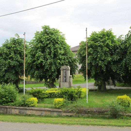 Pomník padlým v Kladrubech