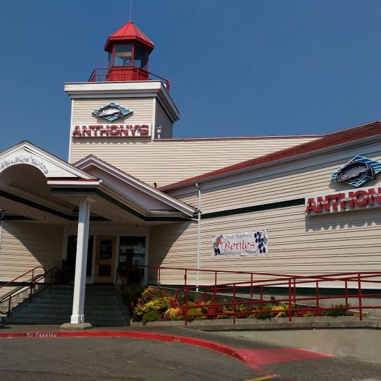 Anthony's HomePort Everett