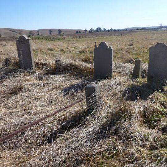 The Grange and Macquarie Plains Cemetery