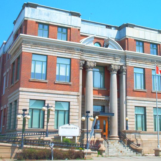 425 Donald Street East