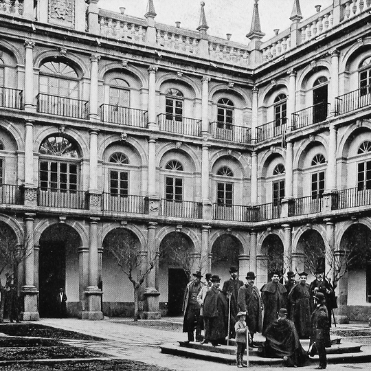 Patio de Santo Tomás de Villanueva of the Colegio Mayor de San Ildefonso, University of Alcalá