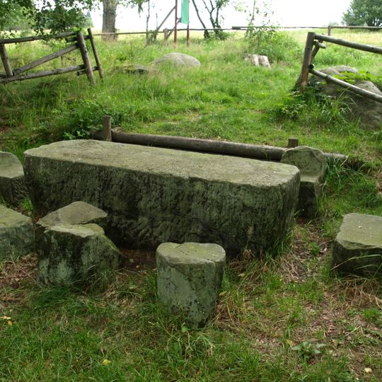 Stół sędziowski w Kochanowie