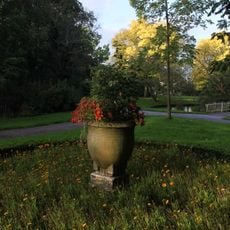 Wilhelminapark, vaas