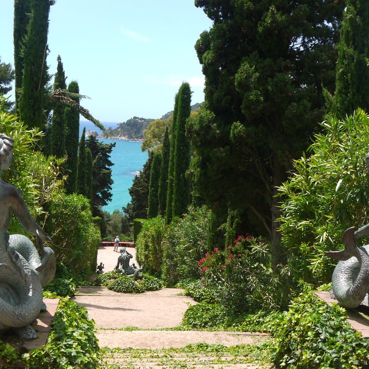 Santa Clotilde Gardens