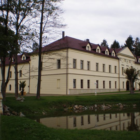Kamenný Dvůr Chateau