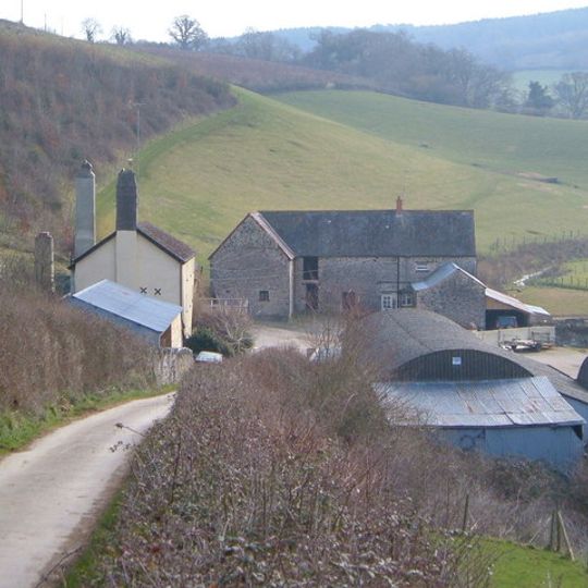 Lower Dunscombe Farmhouse