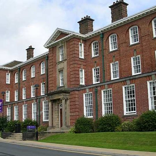 Leighton Hall Leeds Metropolitan University