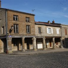 Maison à arcades