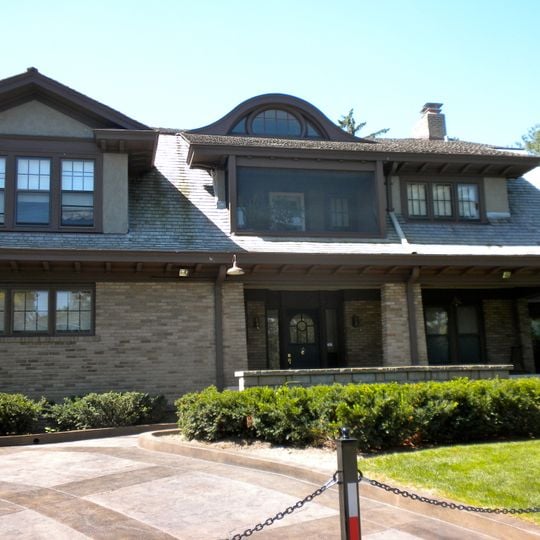 Dundee-Happy Hollow Historic District