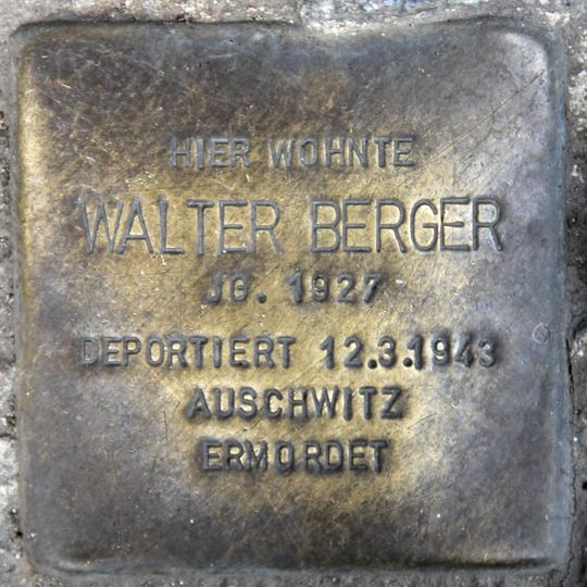 Stolperstein en memoria de Walter Berger