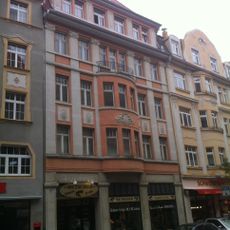 Wohn- und Geschäftshaus Karl-Marx-Straße 3