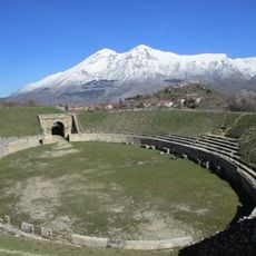 Anfiteatro romano di Alba Fucens