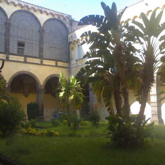 Chiostro di Santa Maria a Caponapoli
