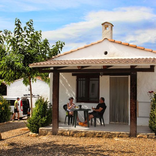 Camping Lake Caspe